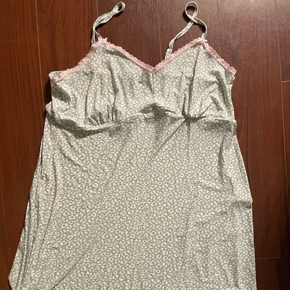 2/$20💕Chemise/slip lingerie